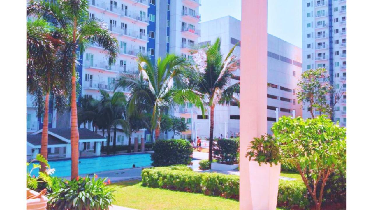 Grass Residences Rendezvous - Sm North Edsa Маніла Екстер'єр фото