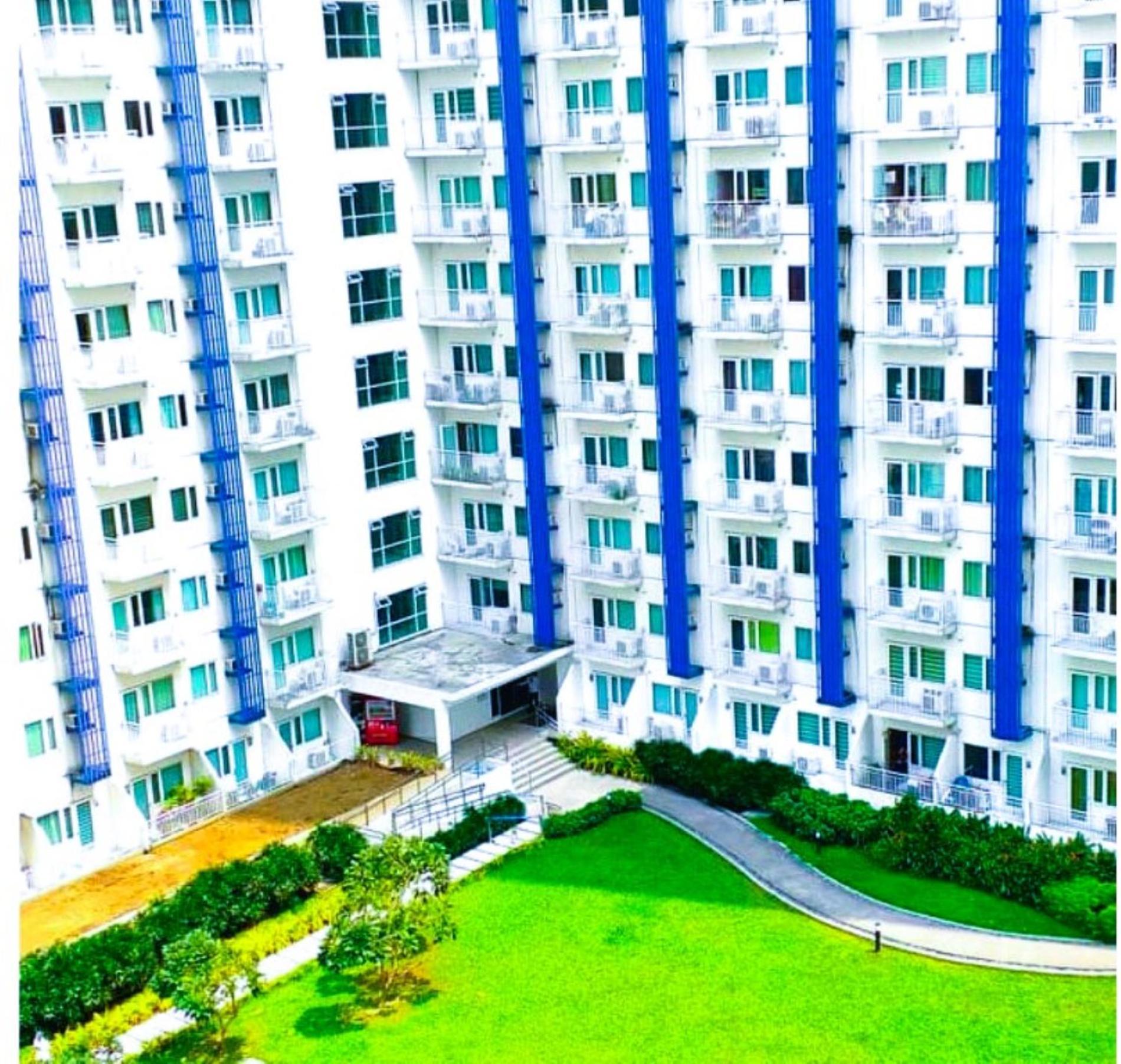Grass Residences Rendezvous - Sm North Edsa Маніла Екстер'єр фото